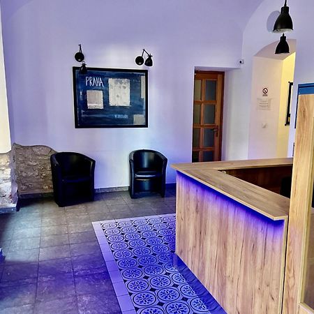 City Centre Apartment With Parking Praga Zewnętrze zdjęcie
